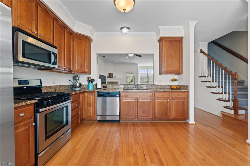 4757 Beach Bay CT