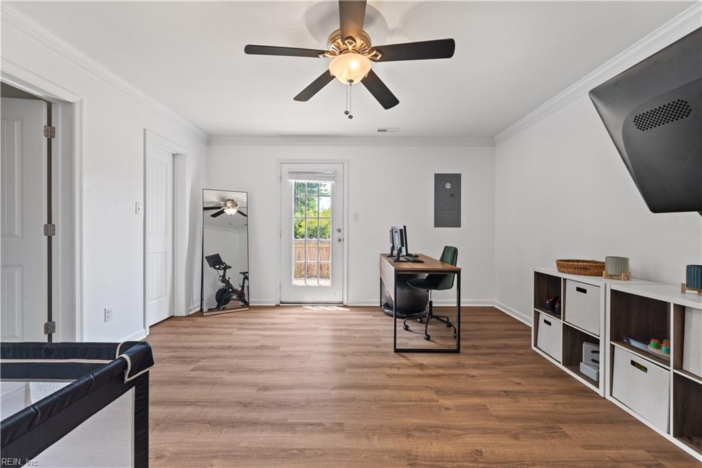 4757 Beach Bay CT
