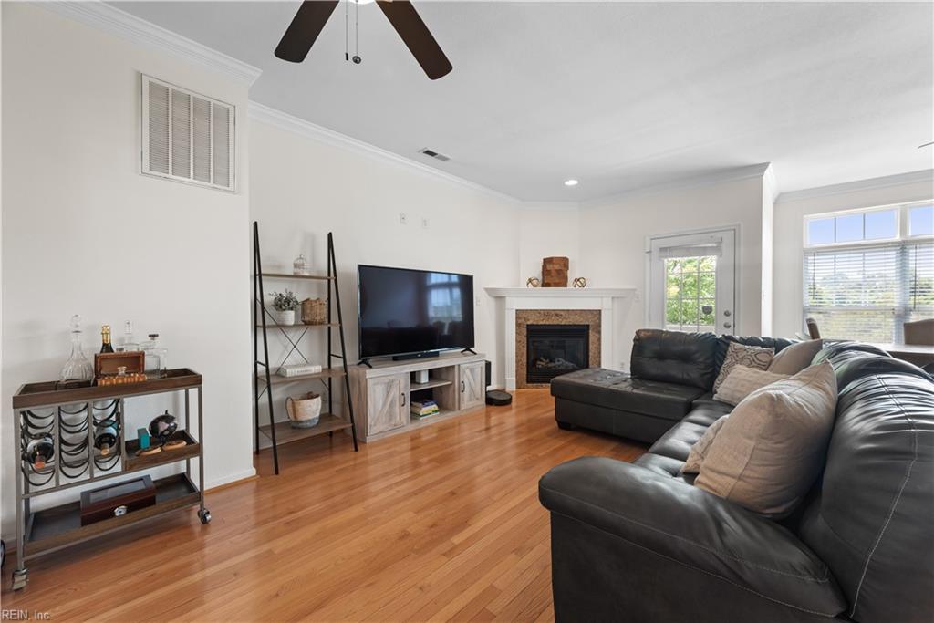 4757 Beach Bay CT