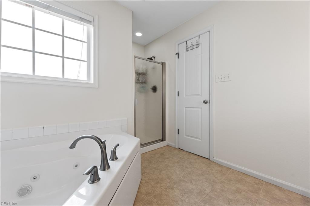 4757 Beach Bay CT