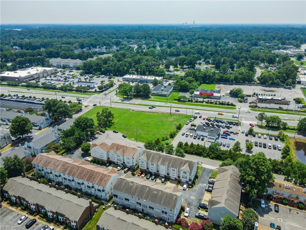 4757 Beach Bay CT