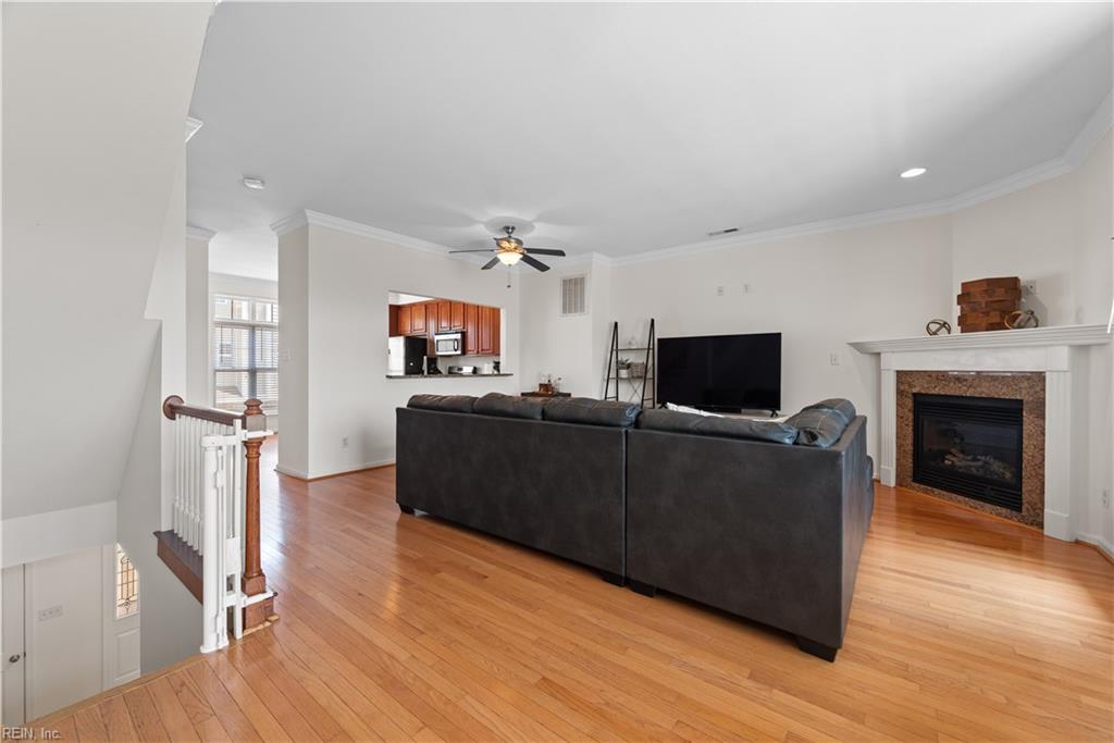 4757 Beach Bay CT