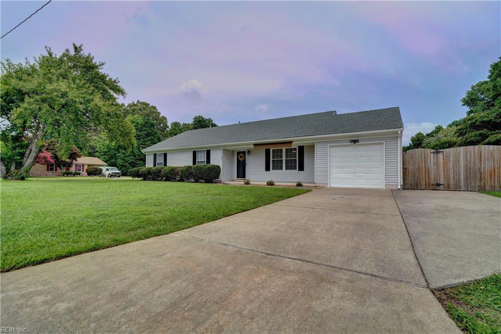 585 Prospect LN
