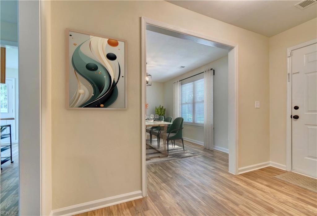 585 Prospect LN