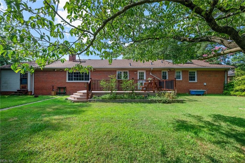 1032 Pickwick RD