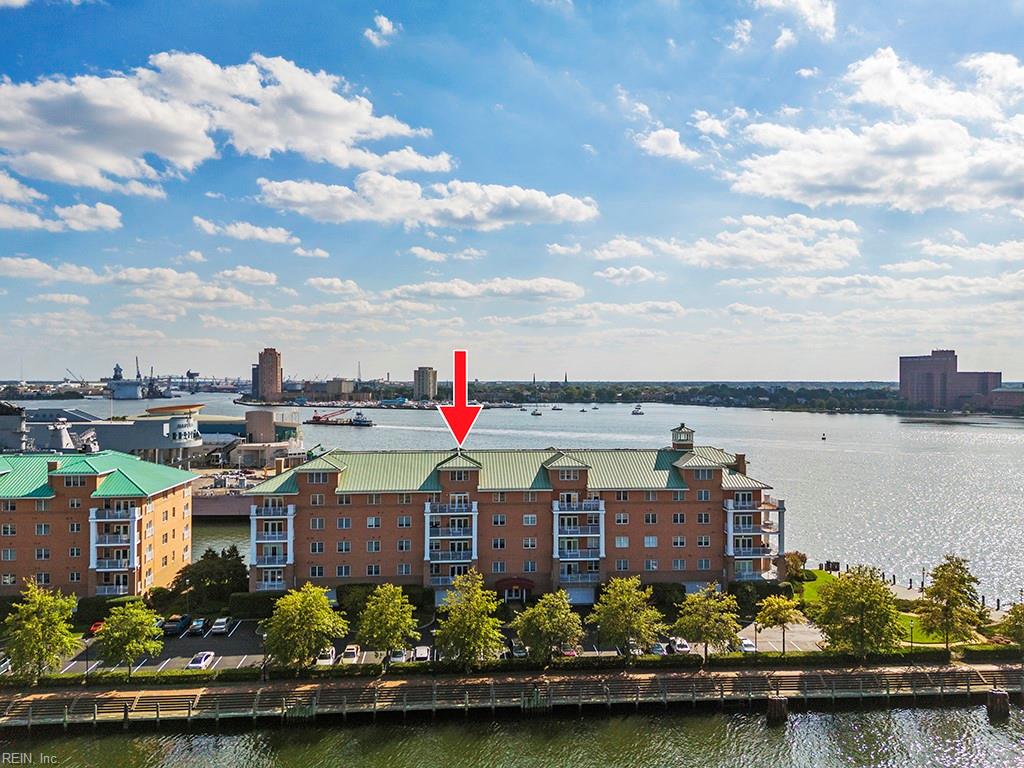 305 Brooke AVE 407