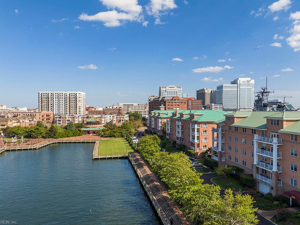 305 Brooke AVE 407
