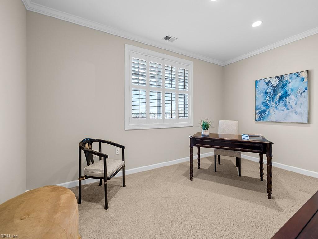 305 Brooke AVE 407