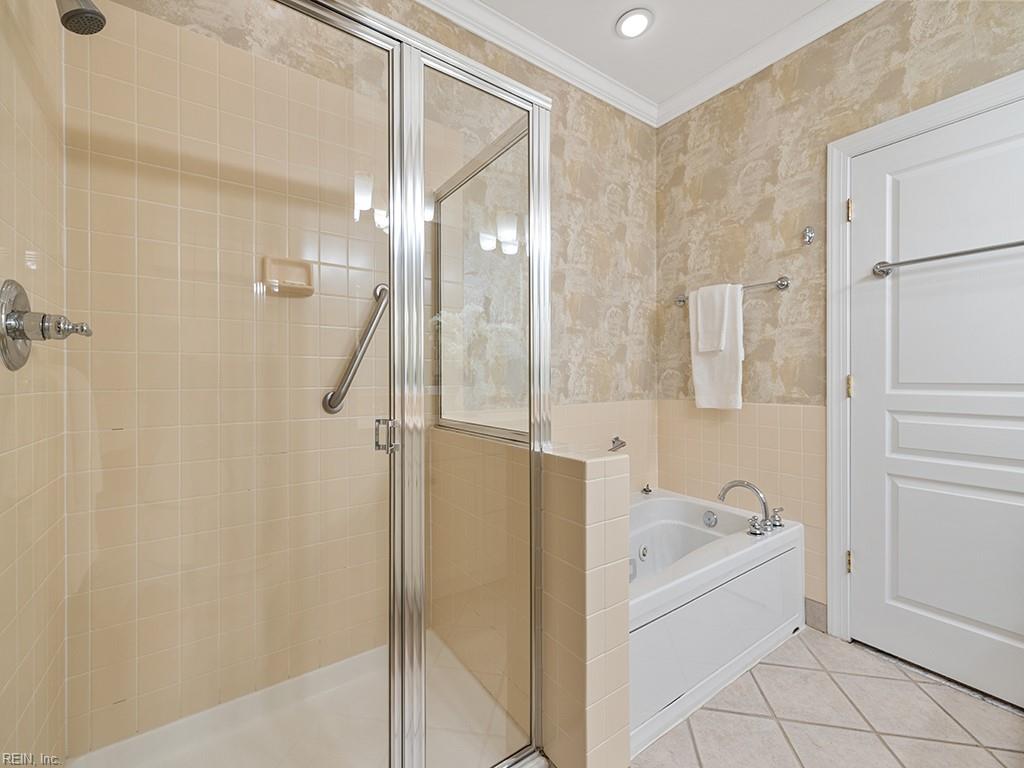 305 Brooke AVE 407
