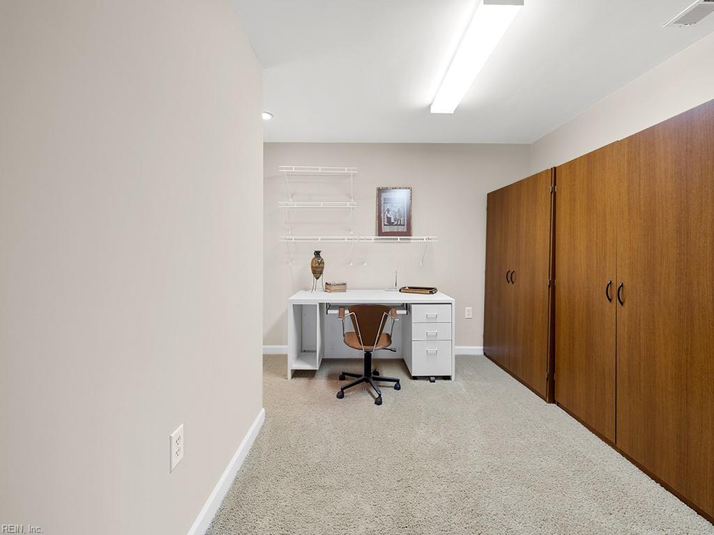 305 Brooke AVE 407