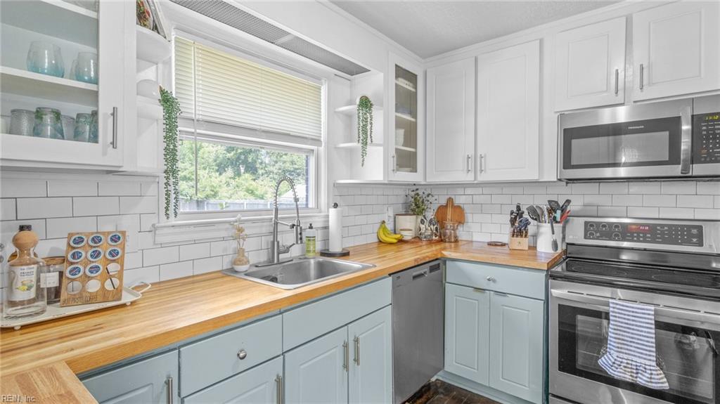 23 Westminister DR