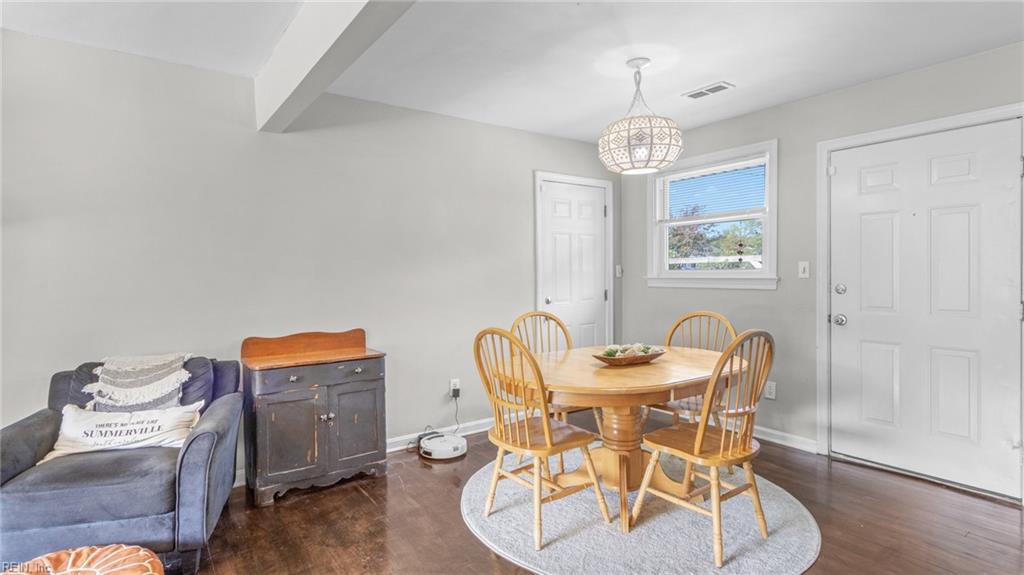 23 Westminister DR