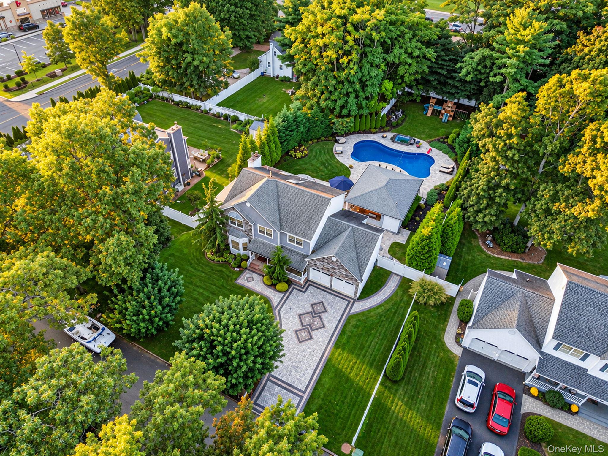 4 Crystal Brook Court