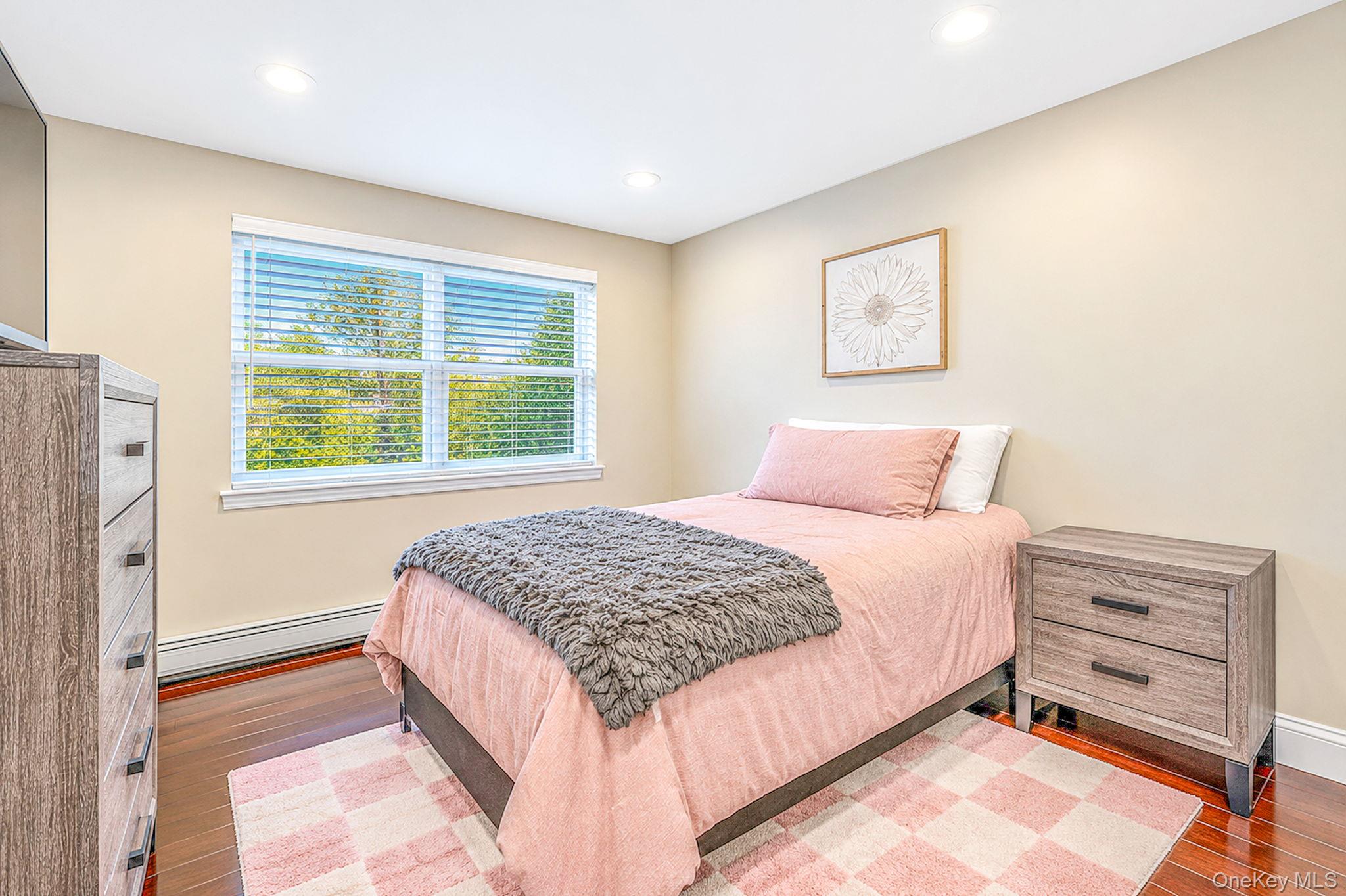 4 Crystal Brook Court