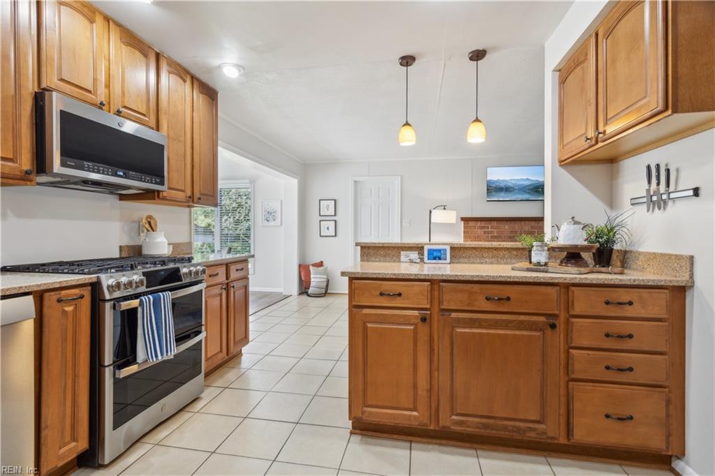 3529 Kings Lake DR