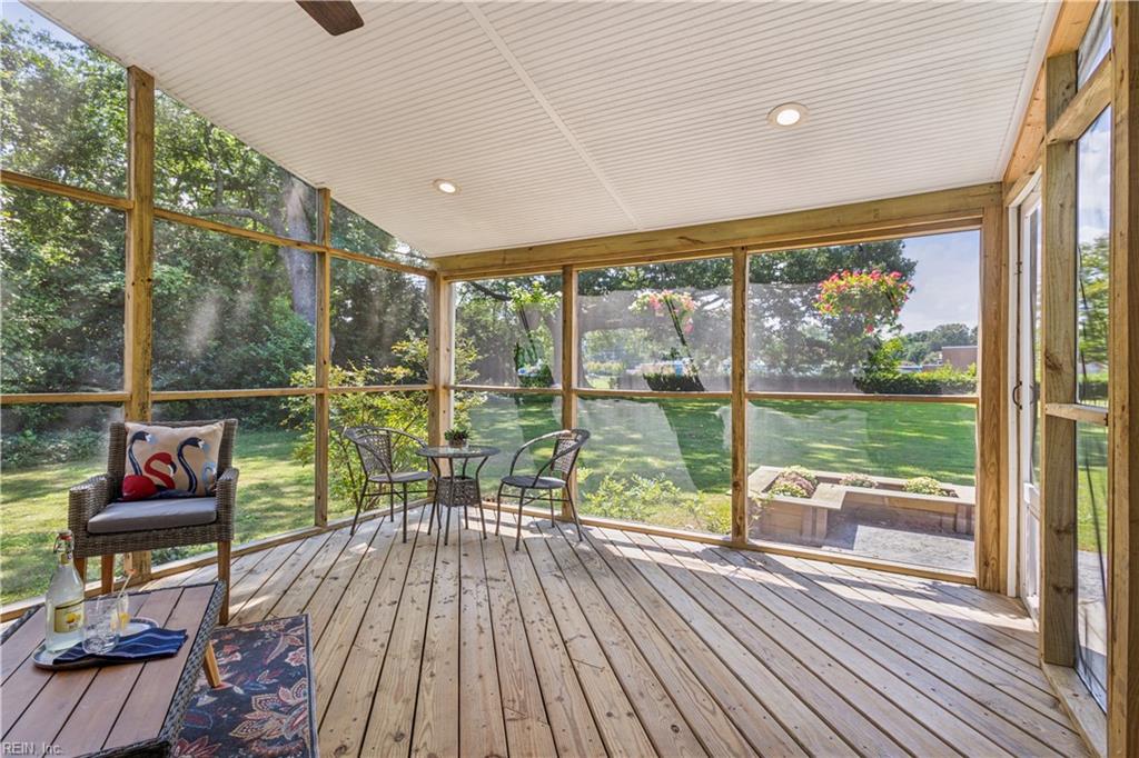 3529 Kings Lake DR