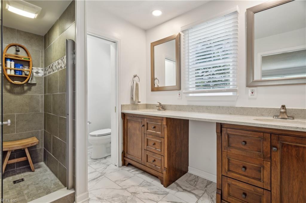 3529 Kings Lake DR
