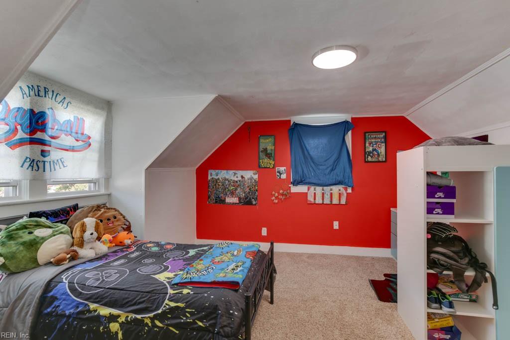 7533 Yorktown DR