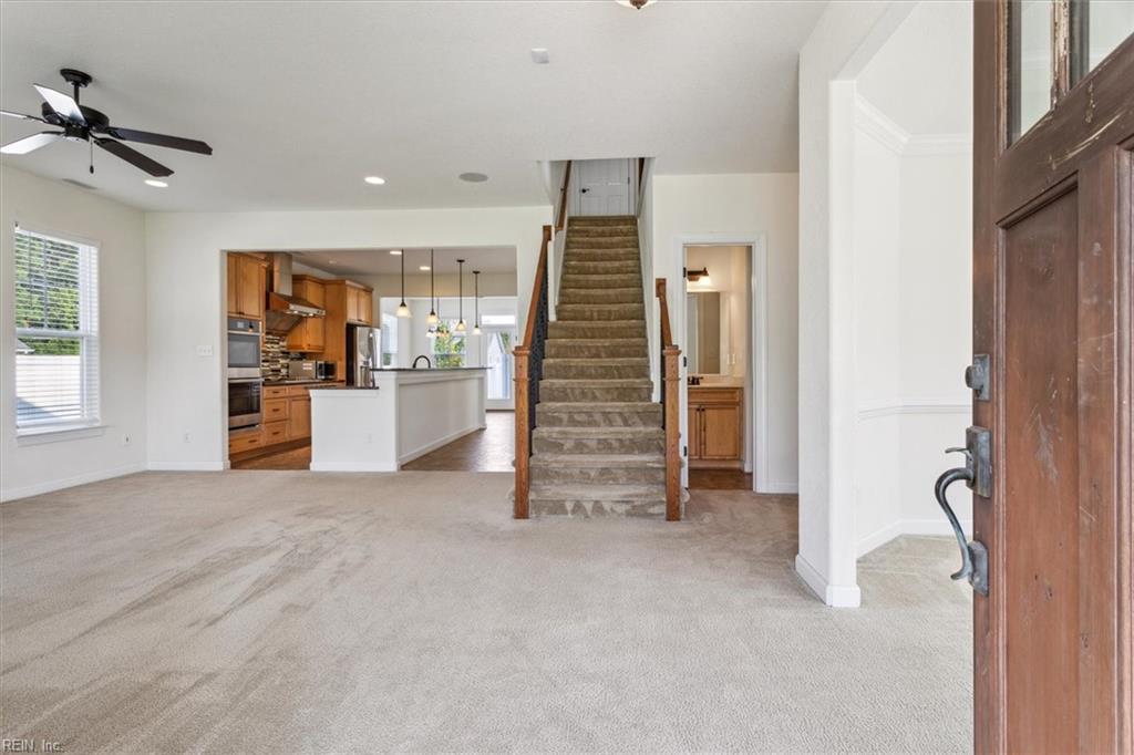 2221 Olmstead LN