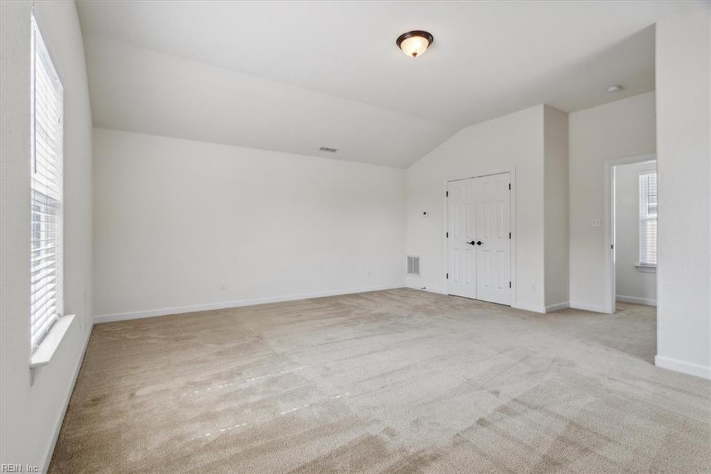 2221 Olmstead LN