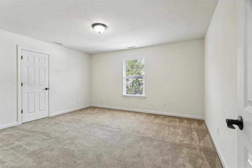 2221 Olmstead LN