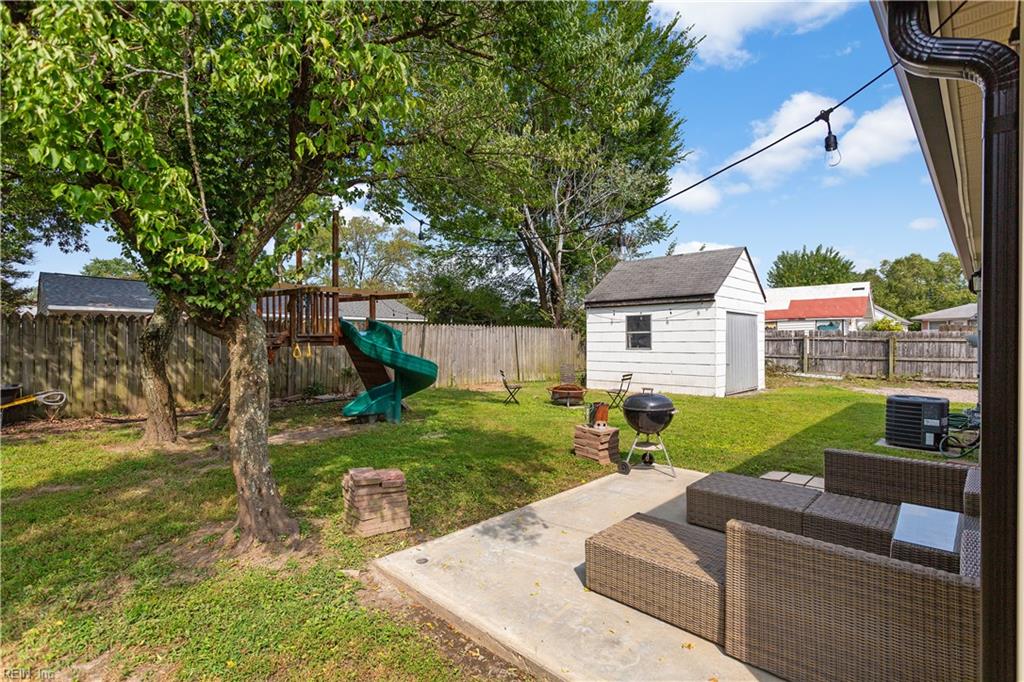 753 Stell Ln