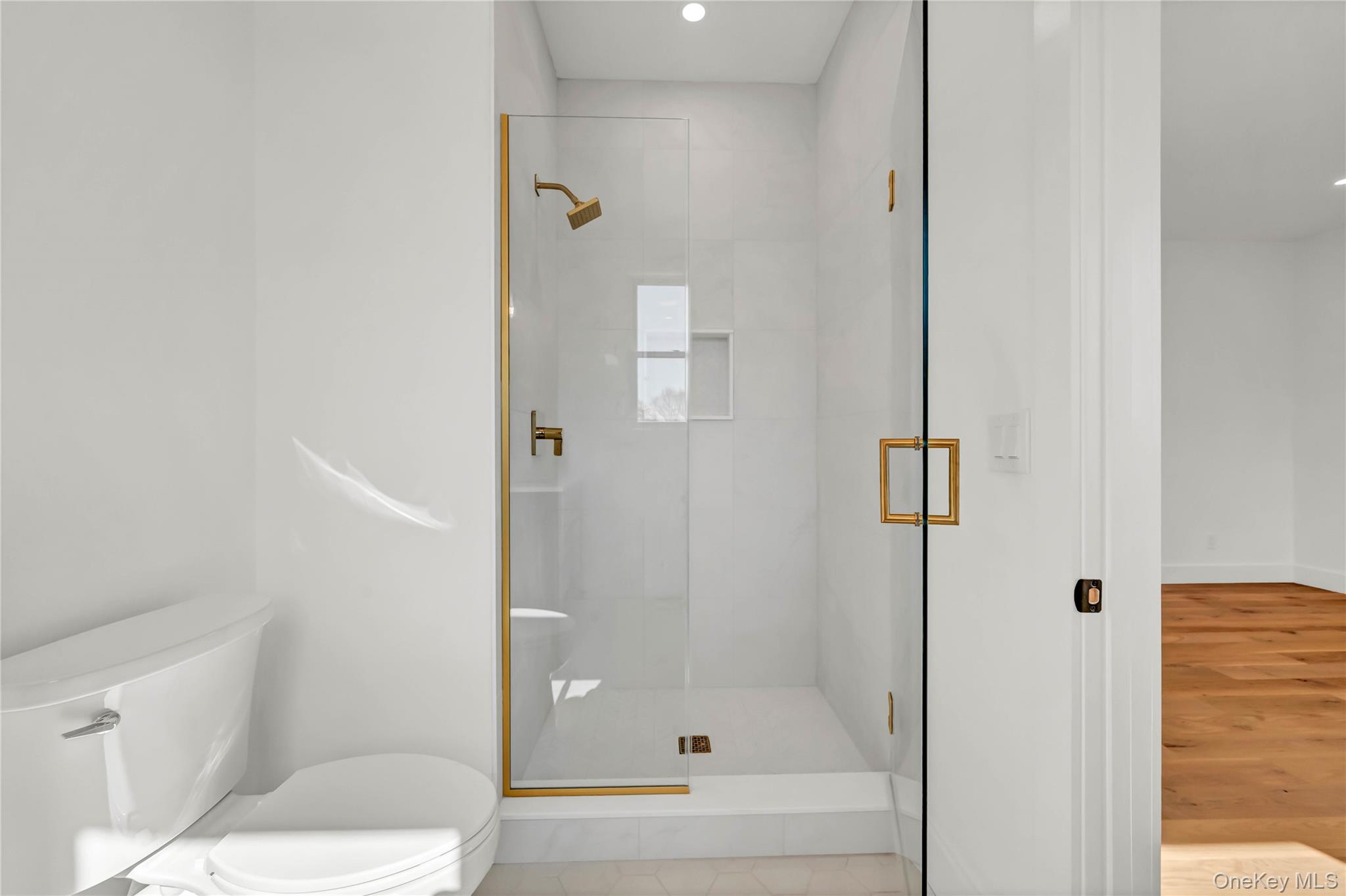 71 Abu Mousa Dr