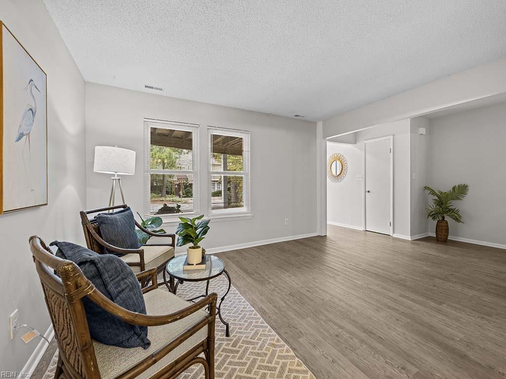 3815 Mystic Cove CT