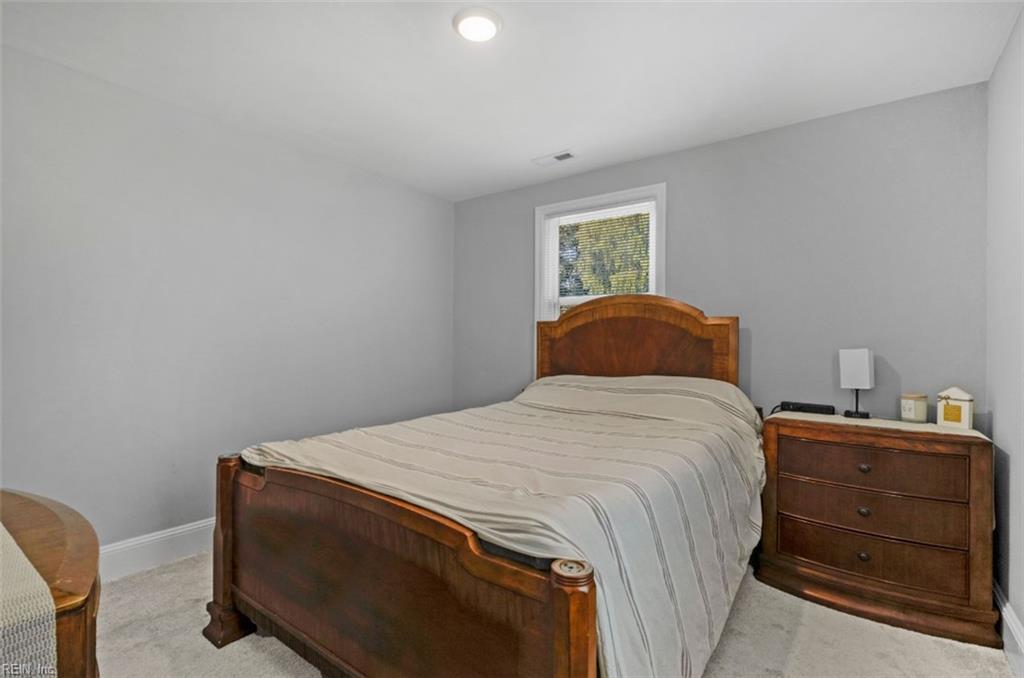 310 Plover DR