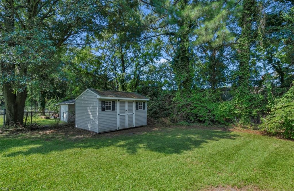 310 Plover DR