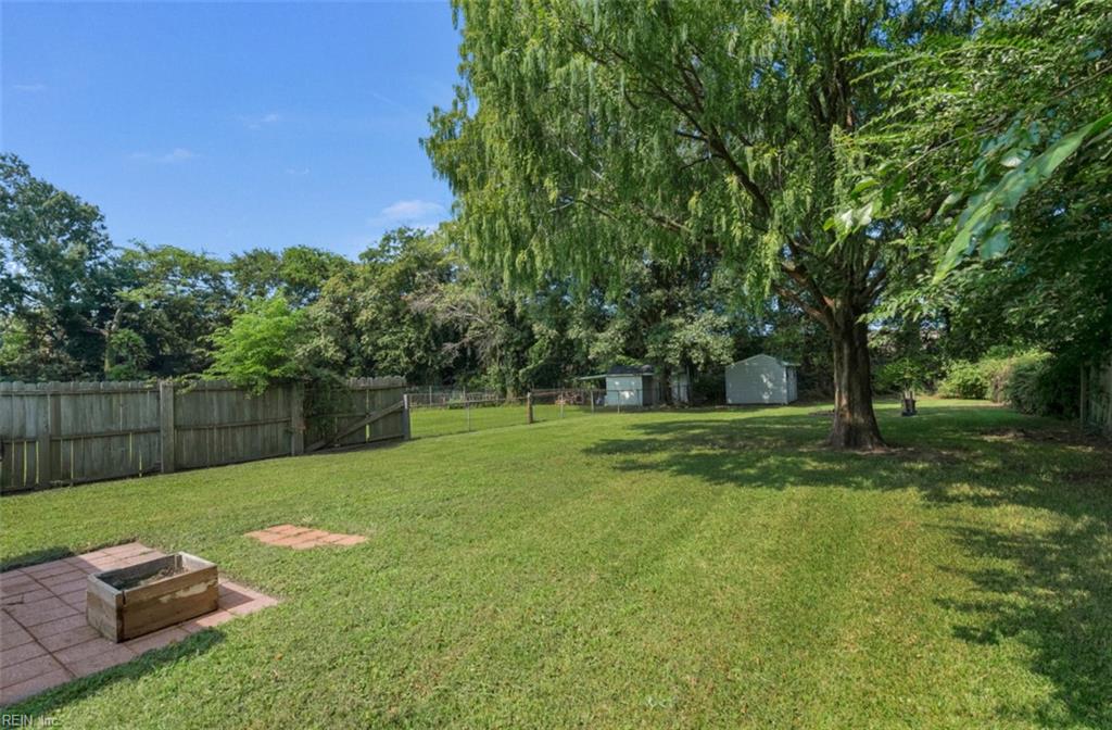 310 Plover DR