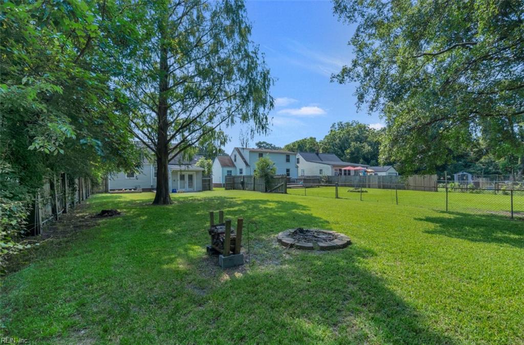 310 Plover DR