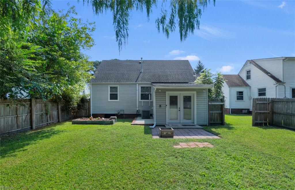 310 Plover DR