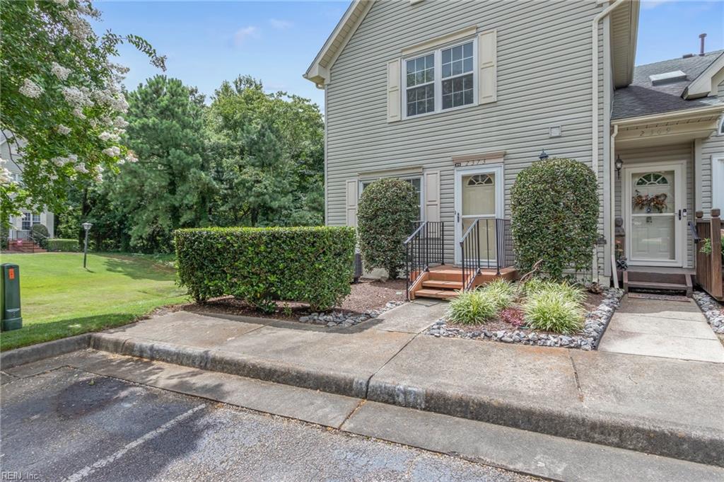 2373 London Pointe DR