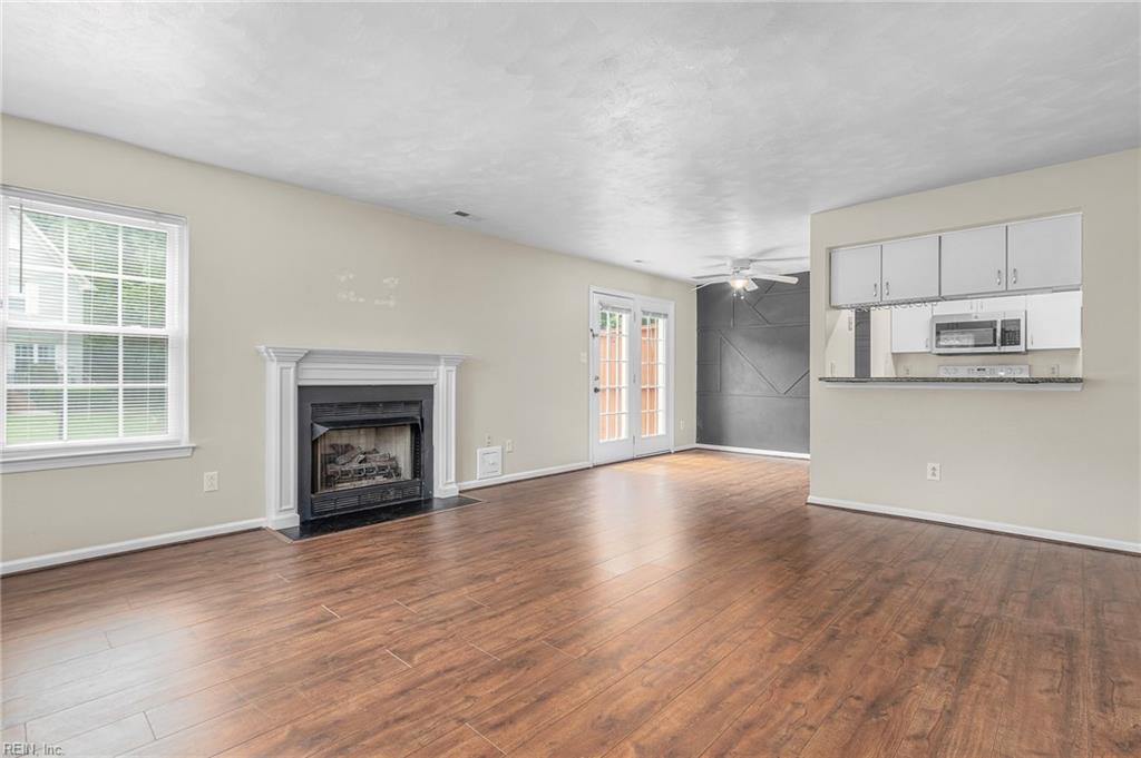 2373 London Pointe DR