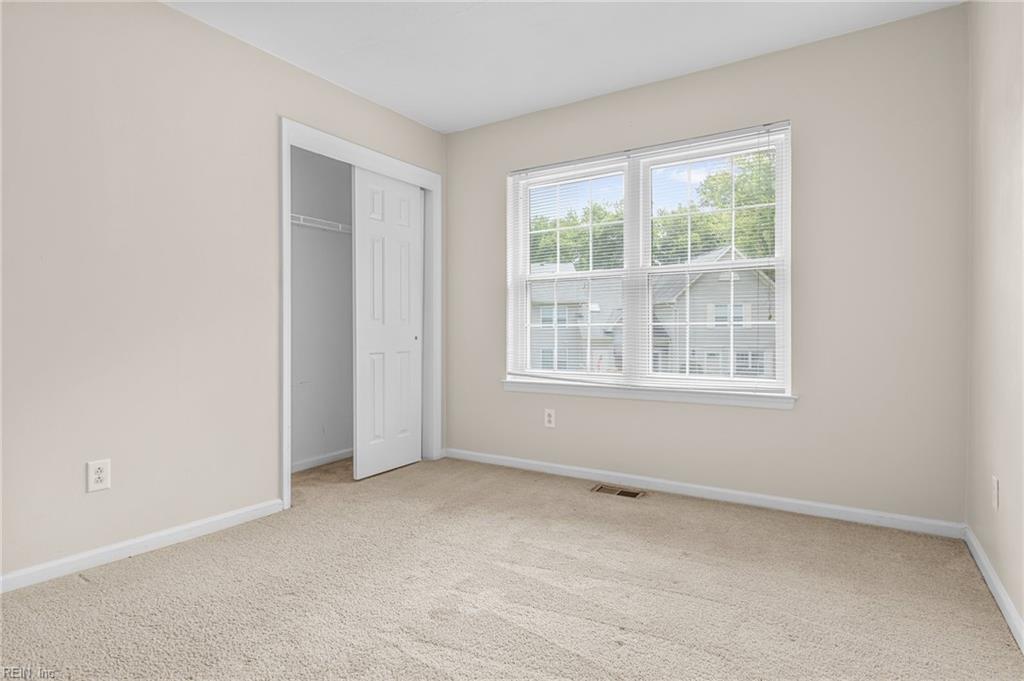 2373 London Pointe DR