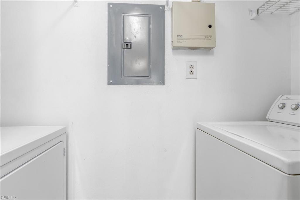 2373 London Pointe DR
