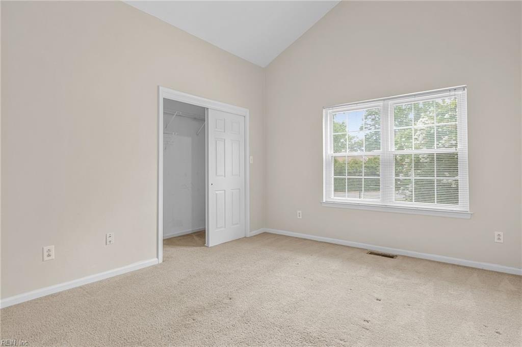 2373 London Pointe DR