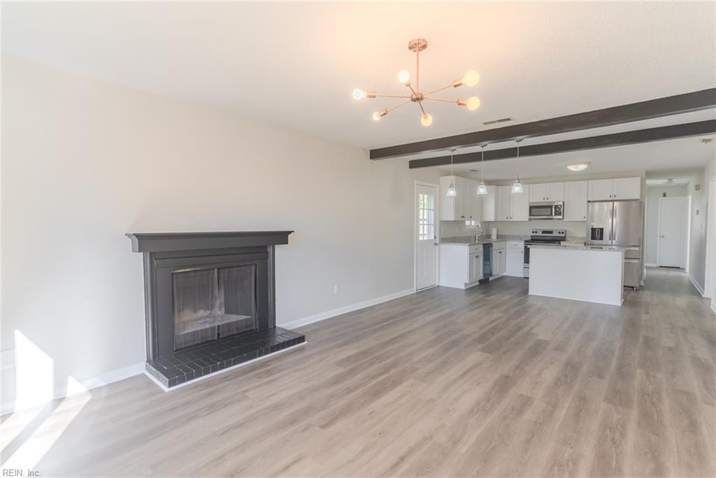 1776 Solar LN