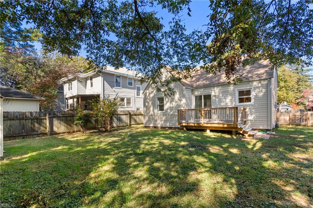 183 W Ocean AVE