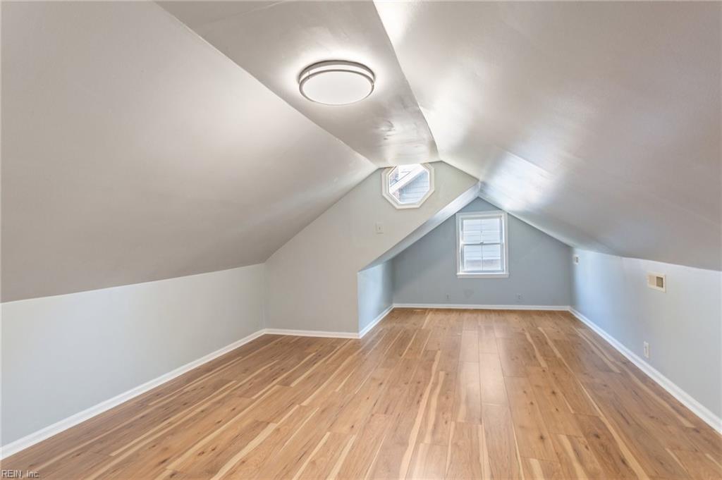 183 W Ocean AVE