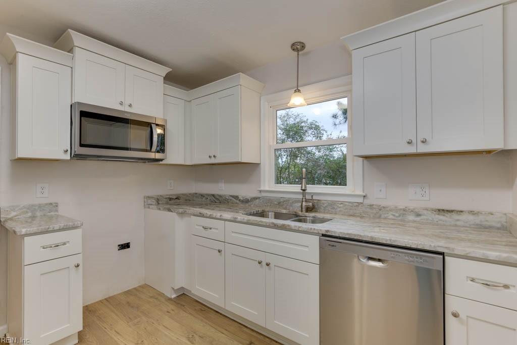 4021 Campbell RD