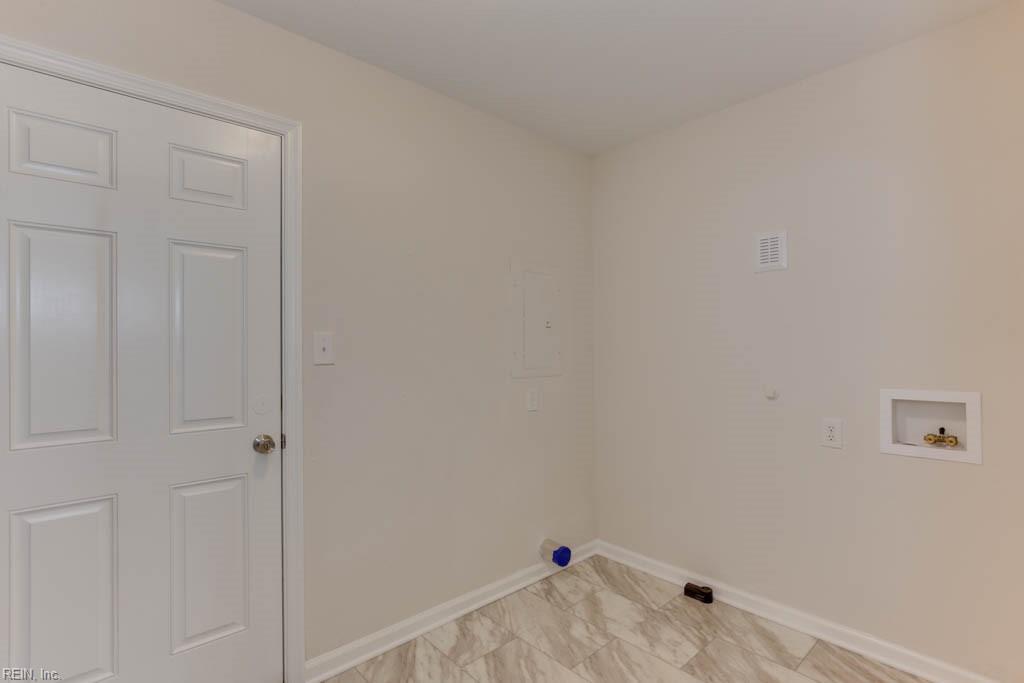 4021 Campbell RD