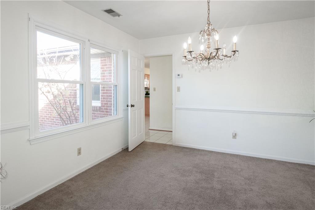 809 Sussex CT