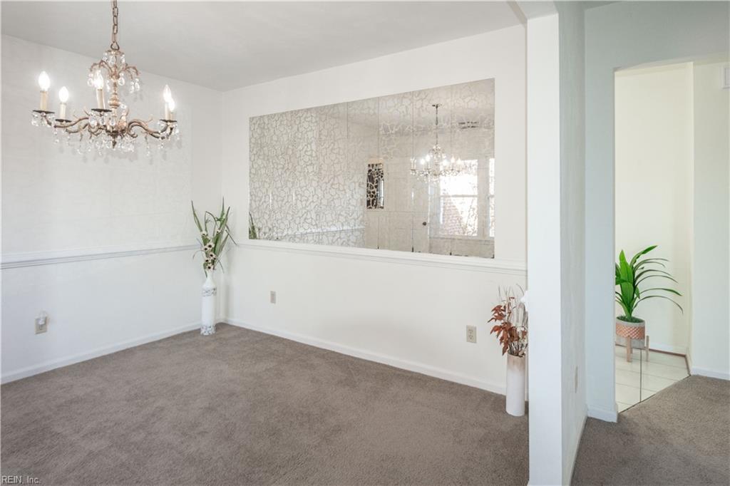 809 Sussex CT