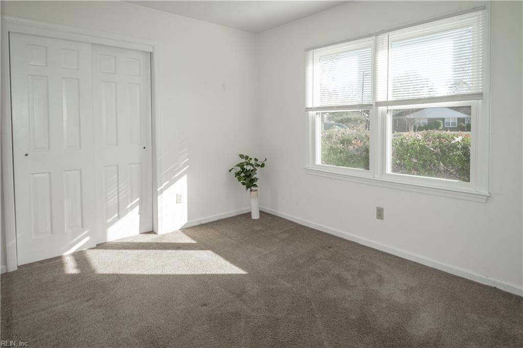 809 Sussex CT