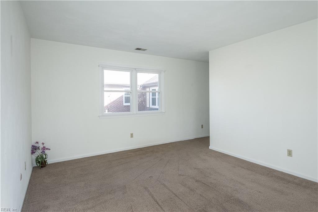 809 Sussex CT