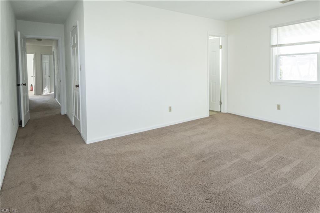 809 Sussex CT