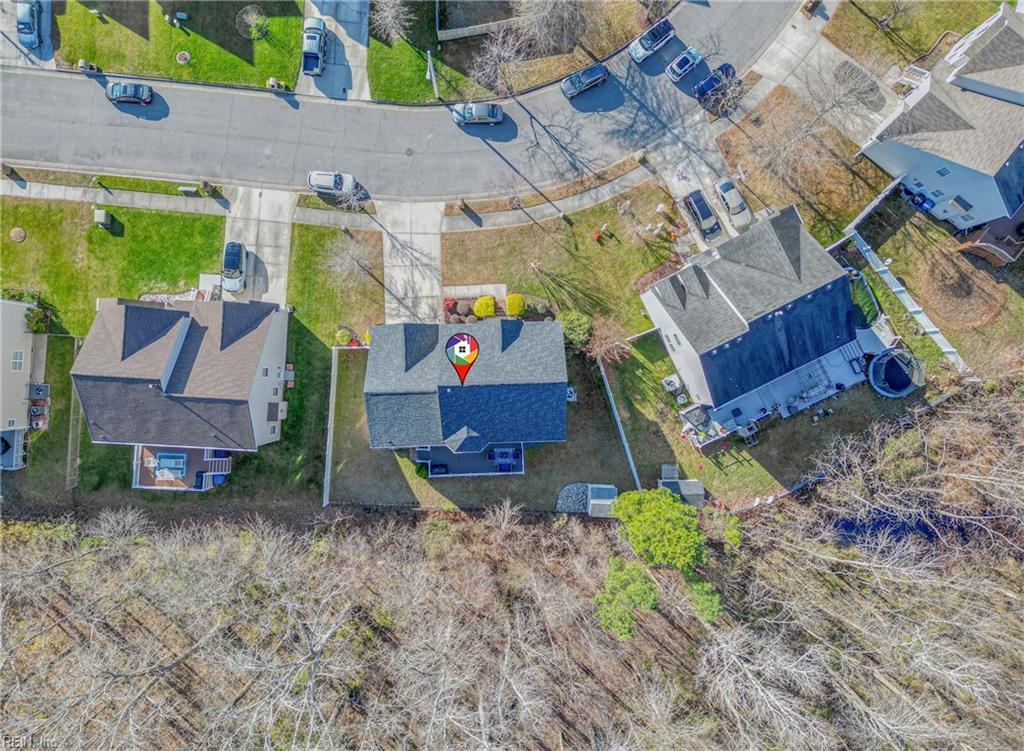 805 Lym DR