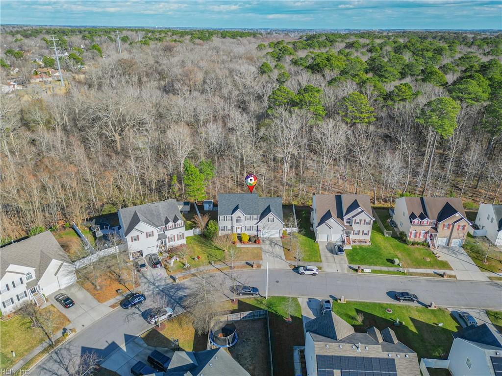 805 Lym DR